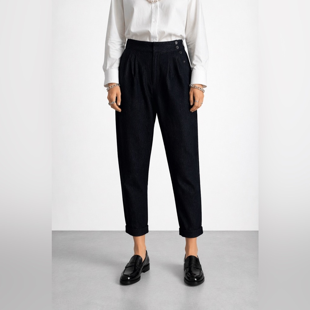COVET – Black Cropped Ankle Pants | Relaxed Fit